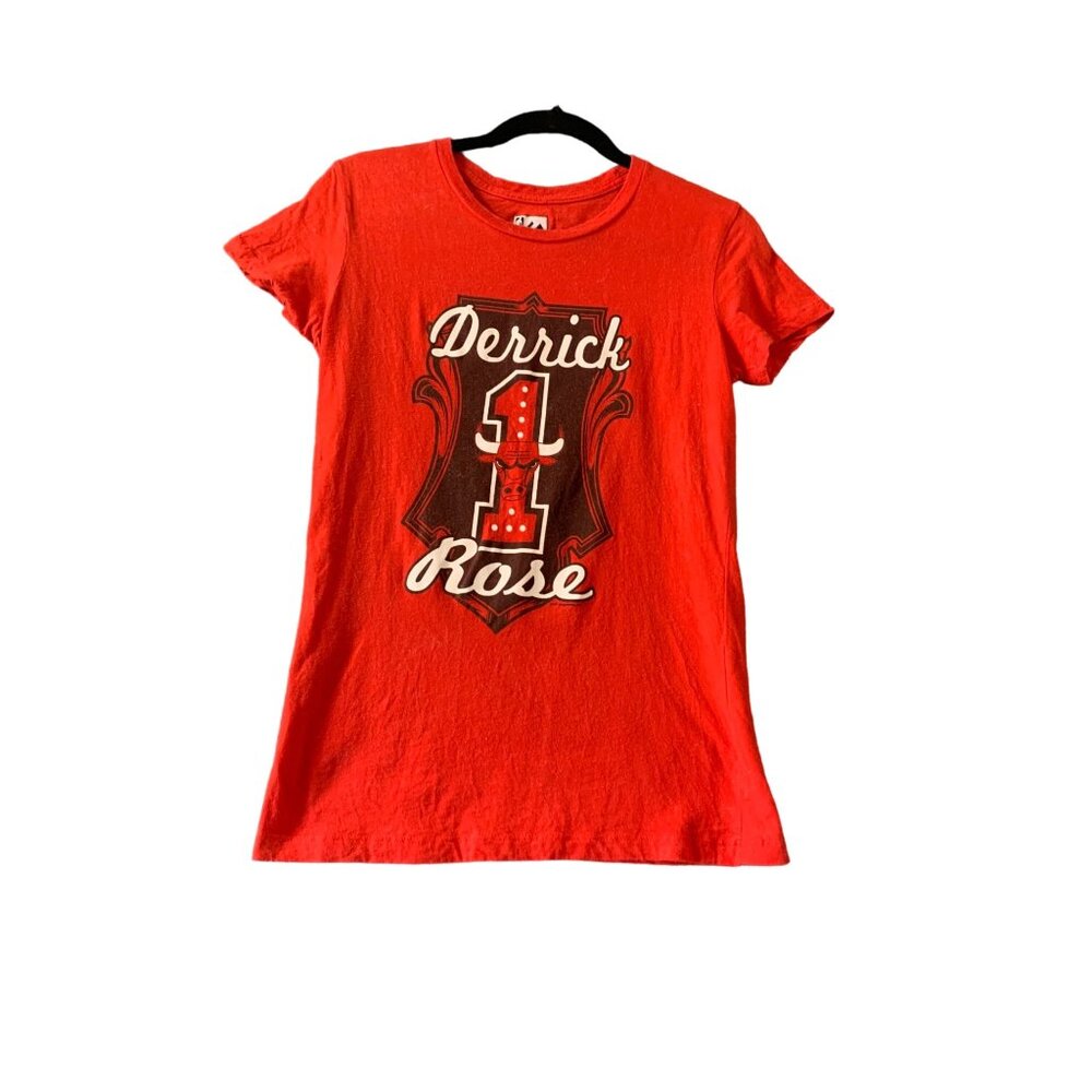 NBA Majestic Womens Size Medium Chicago Bulls Derrick Rose #1 Slim Fit Tshirt Sh